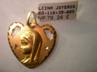 medallas de oro, plata, virgenes, cristos