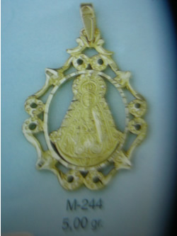 medallas de oro, plata, virgenes, cristos