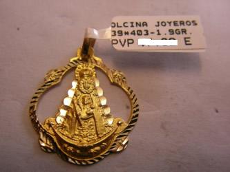 medallas de oro, plata, virgenes, cristos