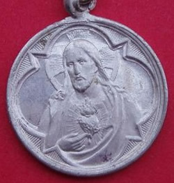 medalla sagrado corazon