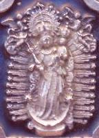 medalla virgen de los angeles